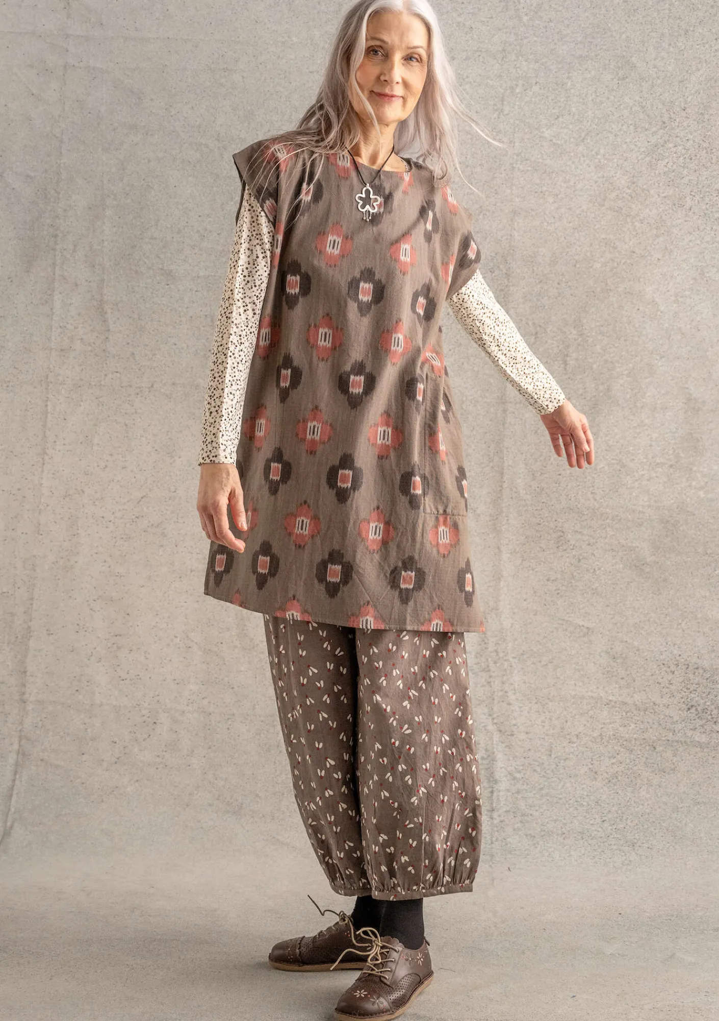 Gudrun Sjödén Hosen>Hose „Mud“ aus Bio-Baumwollgewebe Dunkelkashish
