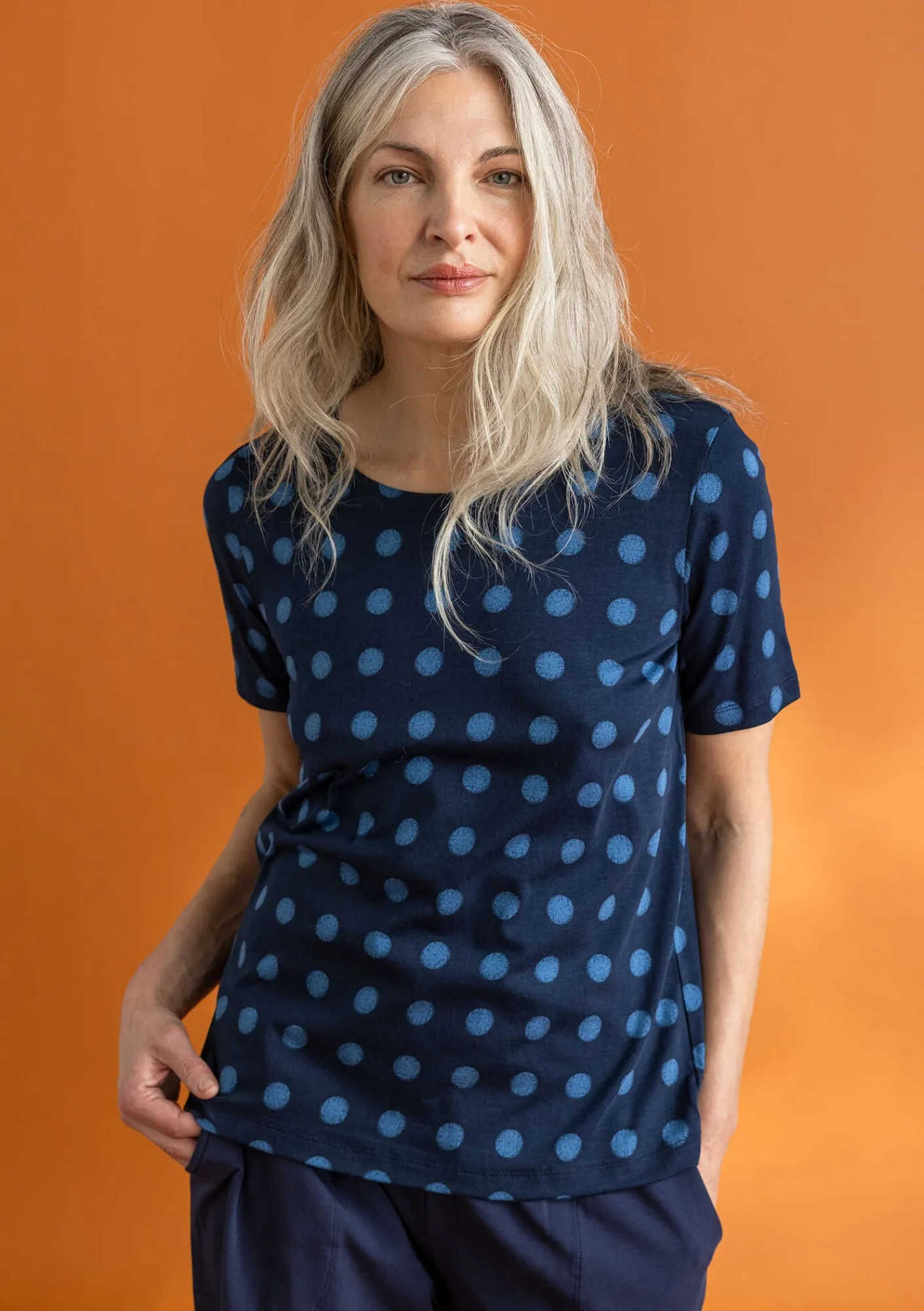Gudrun Sjödén Pullover & Shirts>Jerseyshirt „Tyra“ aus Bio-Baumwolle/Modal Dunkelindigo-gemustert