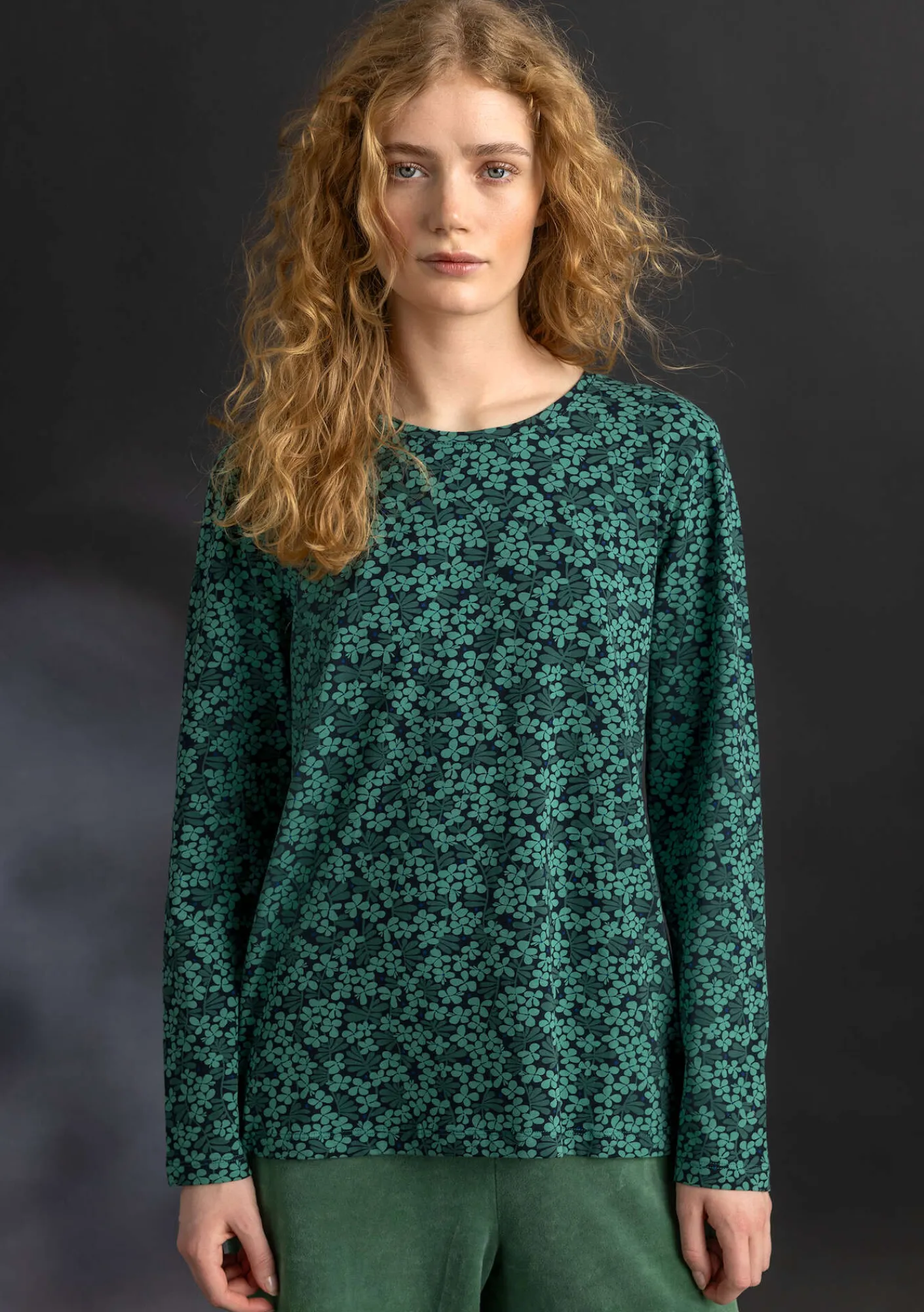 Gudrun Sjödén Pullover & Shirts>Jerseyshirt „Ylva“ aus Bio-Baumwolle/Elasthan Malachit-gemustert