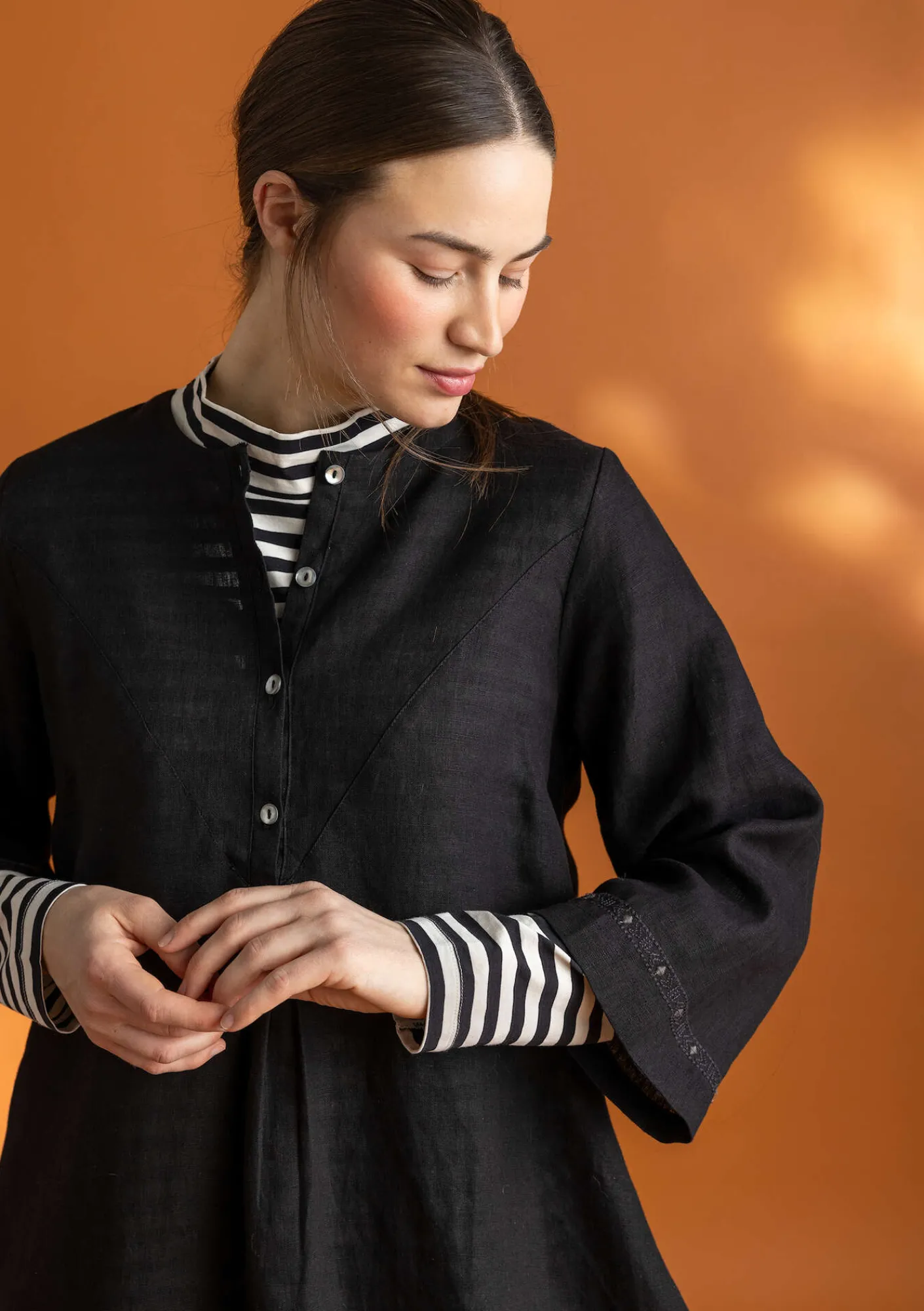 Gudrun Sjödén Kleider>Kleid „Asta“ aus Leinengewebe Schwarz