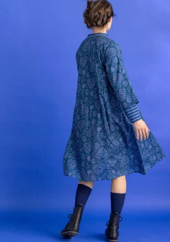 Gudrun Sjödén Kleider>Kleid „Hedda“ aus Bio-Baumwollgewebe Dunkelpetrol-gemustert