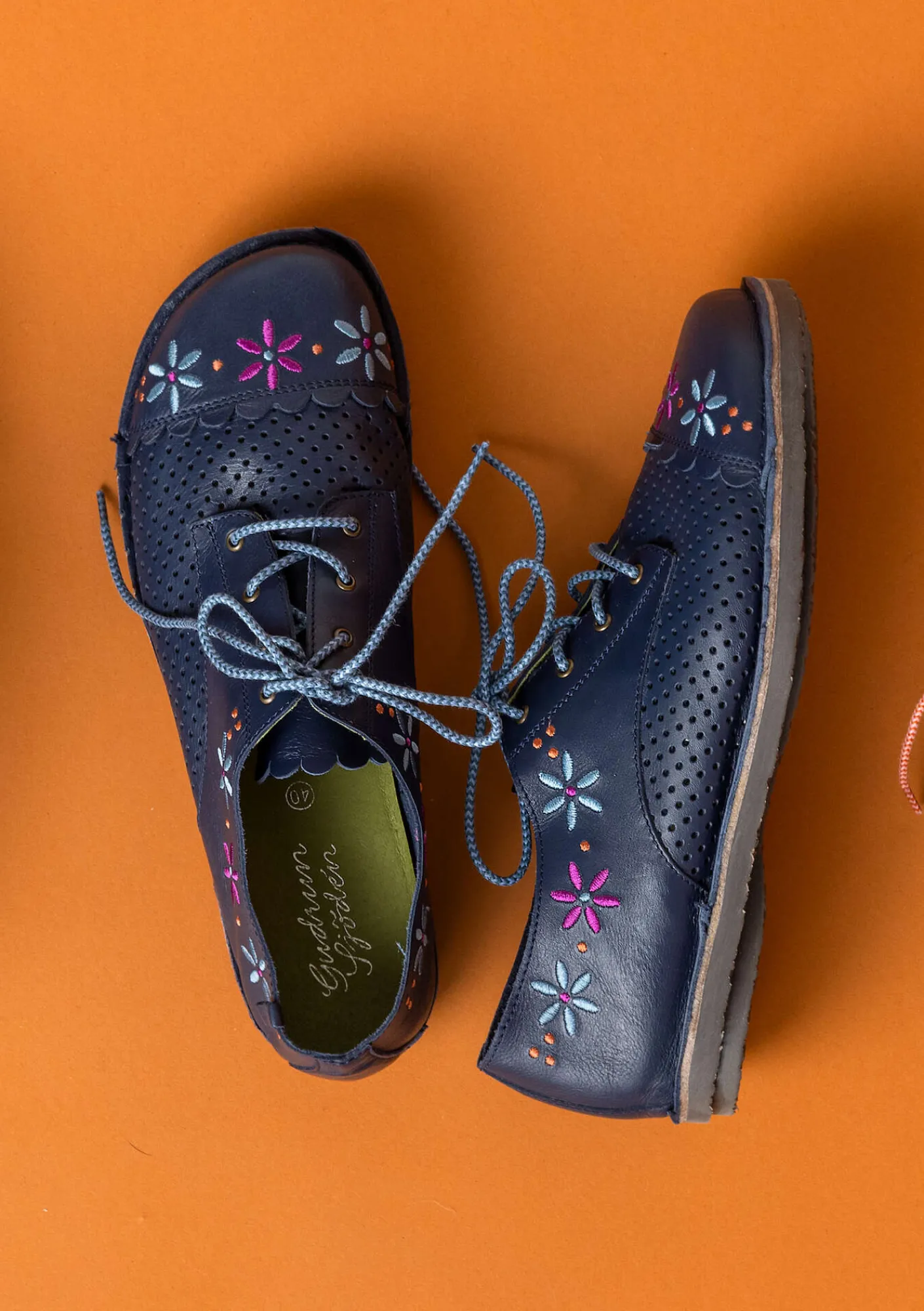 Gudrun Sjödén Schuhe>Schuhe „Freja“ aus Nappaleder Dunkelindigo
