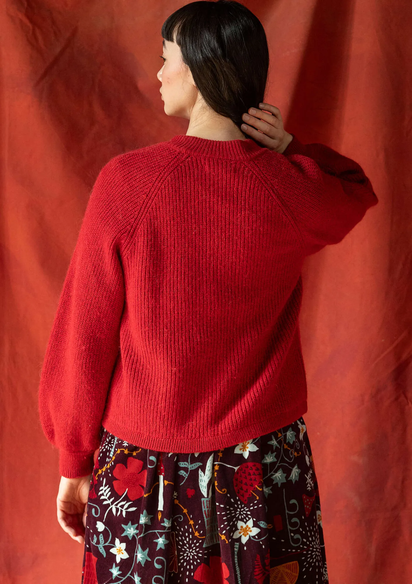 Gudrun Sjödén Strickjacken>Strickjacke „Vinternatt“ aus Bio- und Recycling-Baumwolle/Alpakawollgemisch Tomate